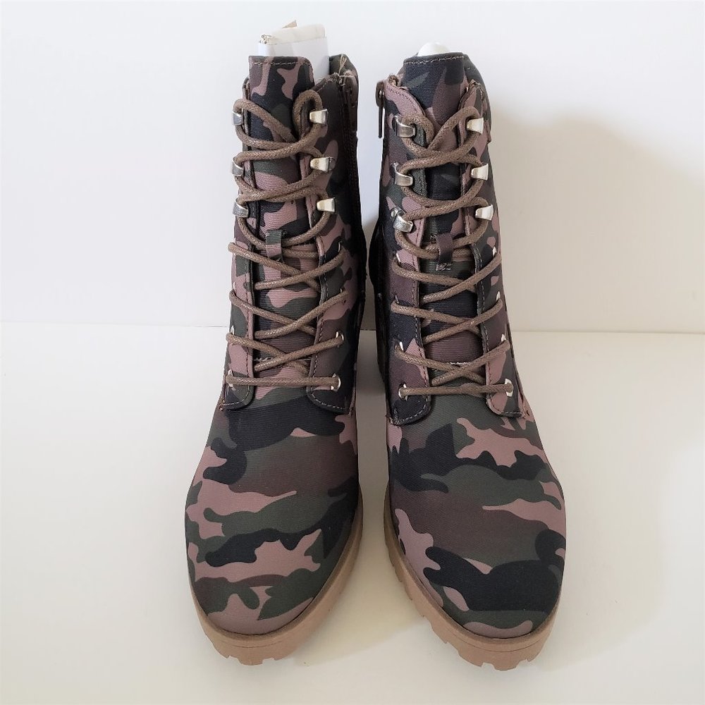 Khaki Camouflage Lug Heel Zip Up Combat Bootie - Picture 4 of 7